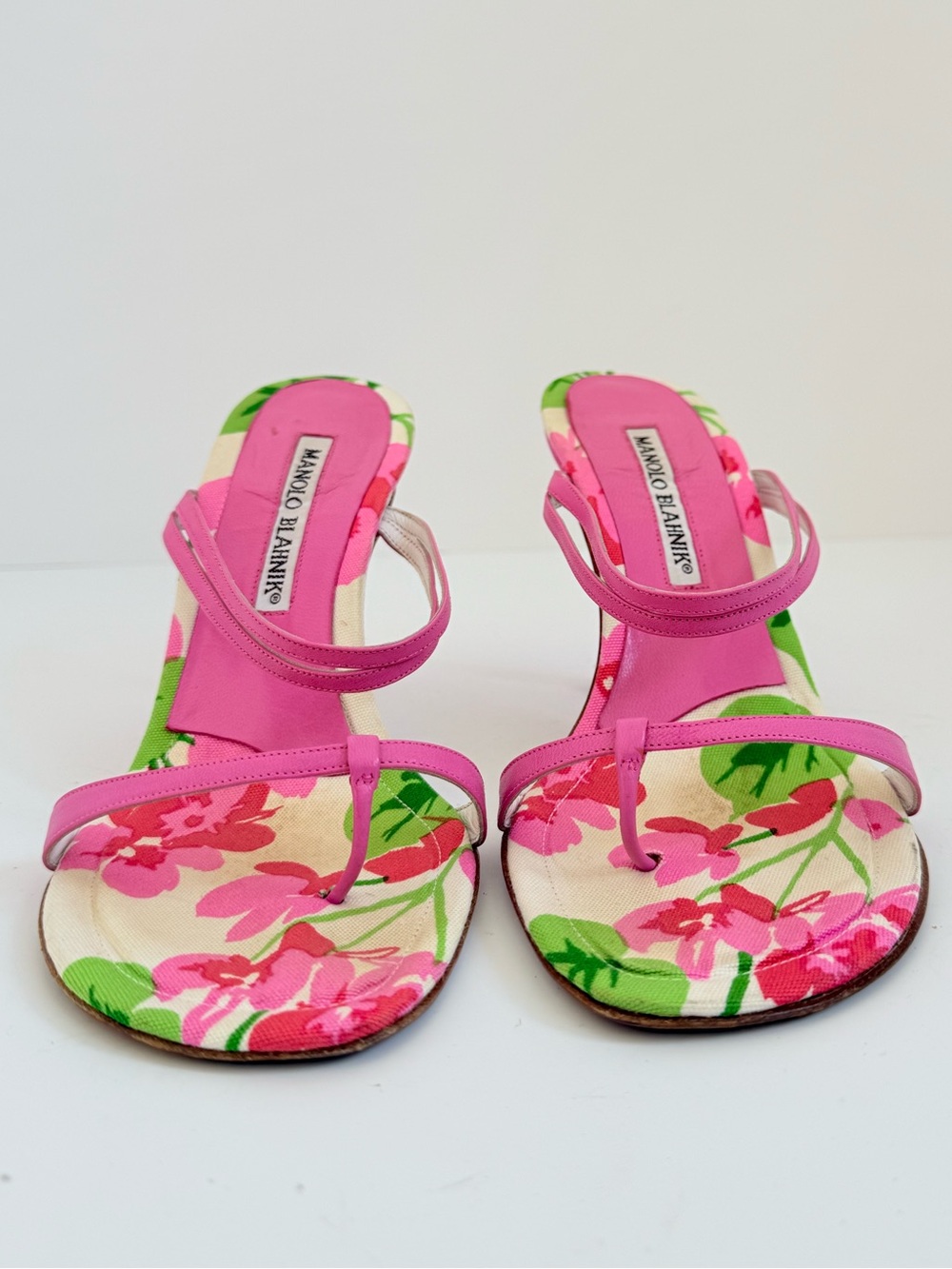 Manolo Blahnik Discus Pink Floral Thong Sandals Vintage Heels 36.5 - Picture 3 of 11